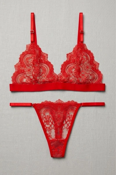 Conjunto de lenceria rojo en Bogota